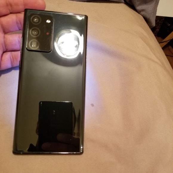 Samsung note 20 U brand new only used a few times - Picture 2 of 8